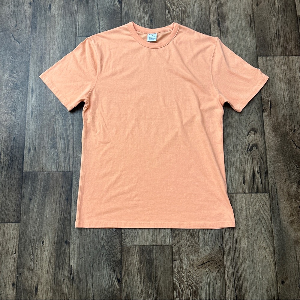 Champion Short Sleeve  T-shirt Men’s Size M Orange